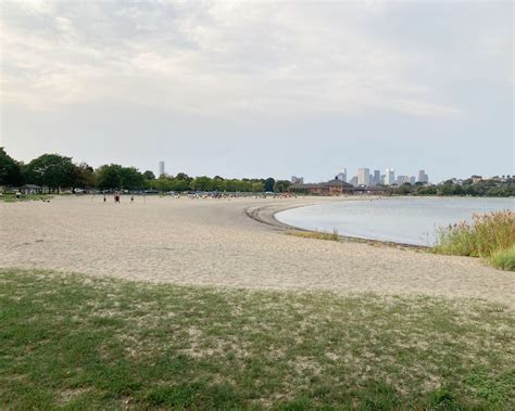 Carson beach - Learn how Carson Beach, one of the cleanest urban beaches in Boston, scored a 100% on Save the Harbor's water quality tests and why water quality is …